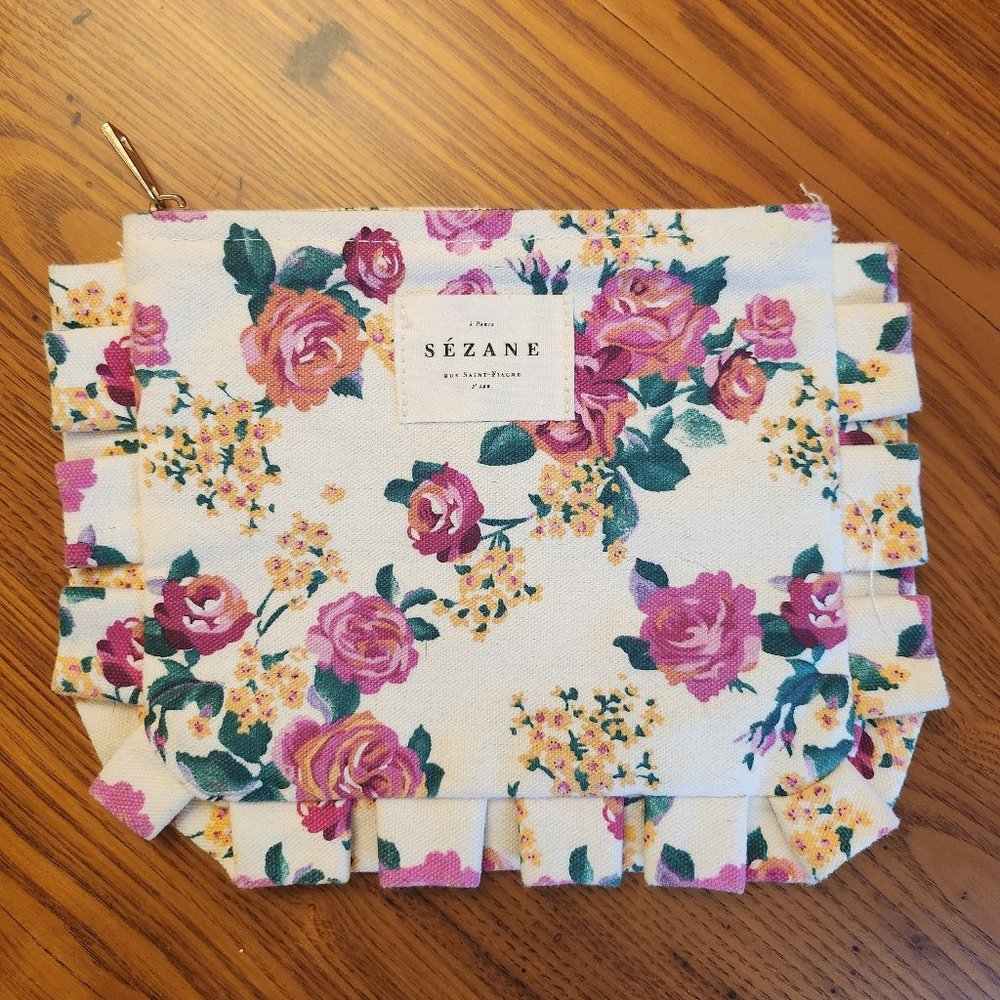 Sezane Chic Parisian Pouch